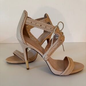 Pour La Victoire Shanna Perforated Sandal with Laces